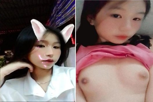 Bướm non kêu la khi chọc vào