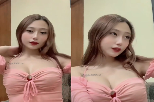Lén gặp crush của ny ngay trước lối vào