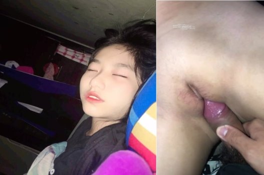 Vì cặc của tôi còn quá nhỏ nên tôi không đút hết